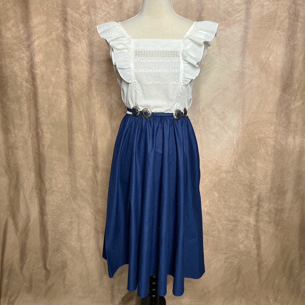 Vintage 70s Two Tone Ruffled Western Prairie Dress Star Belt Embroidered Cowgirl